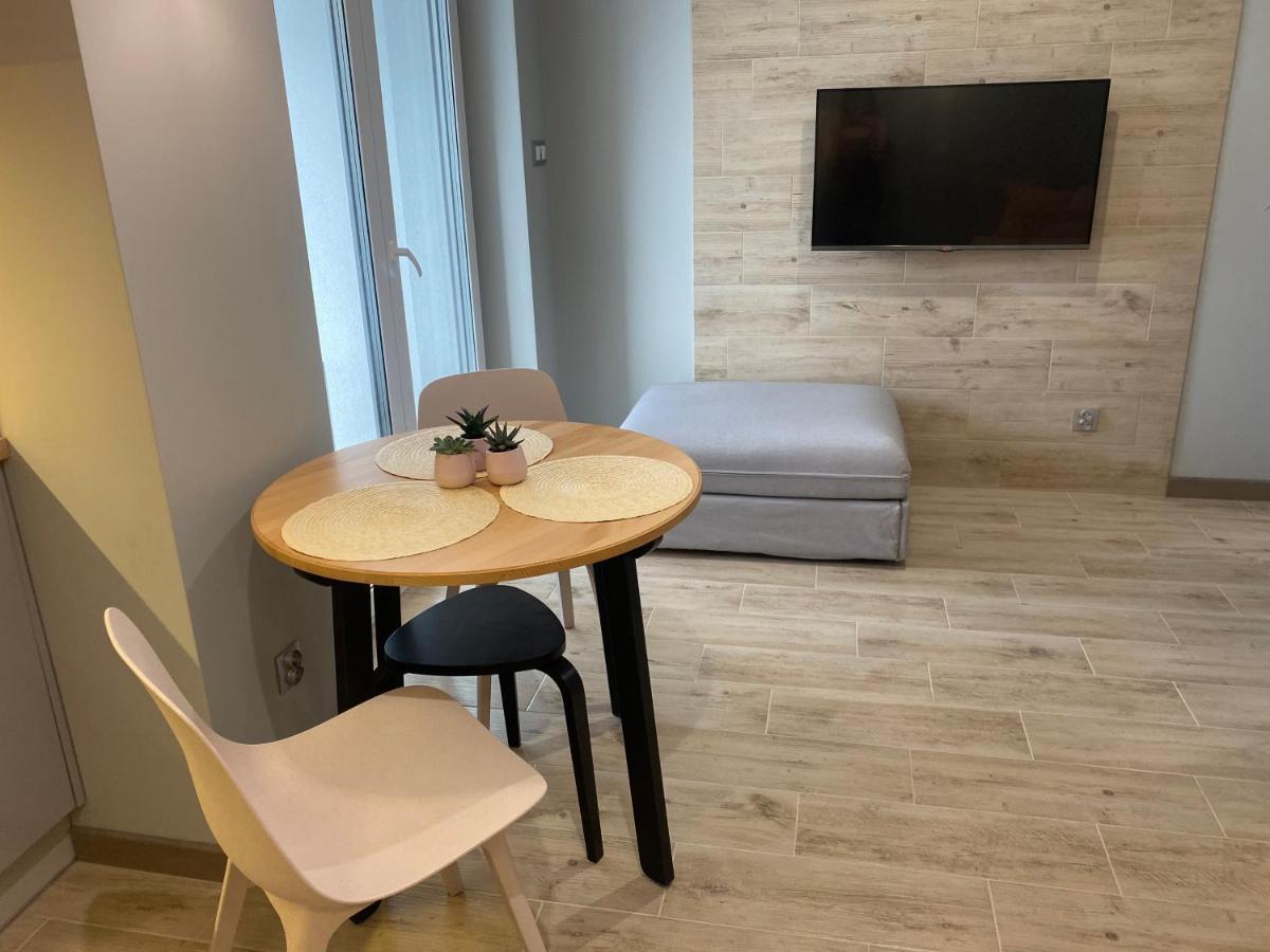 Apartament Pink Klifowa 里沃 外观 照片